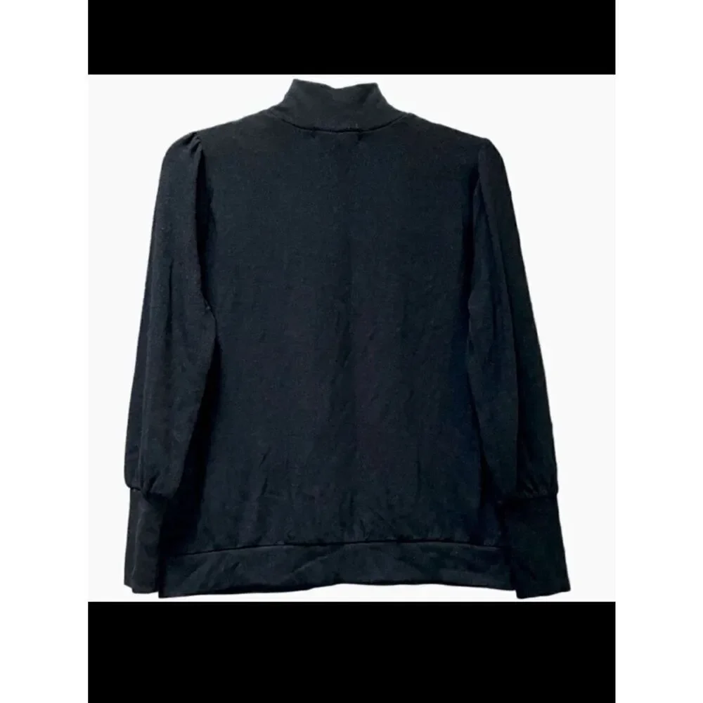 Banana Republic Button Accent Mock Neck Sweater in Dark Black Women’s XSP